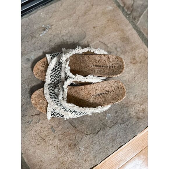 Lucky Brand slip on wedge heels - Picture 4 of 9
